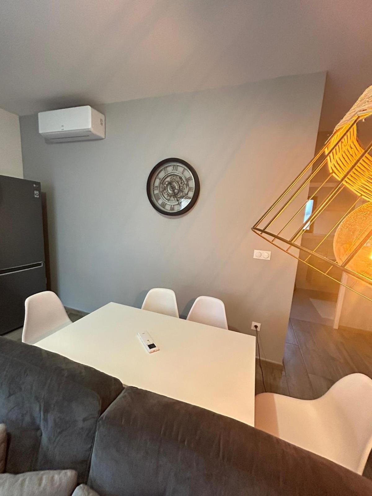 Апартаменты Bella Vista, Parking Gratuit, 5 Min Auxerre Монето Экстерьер фото